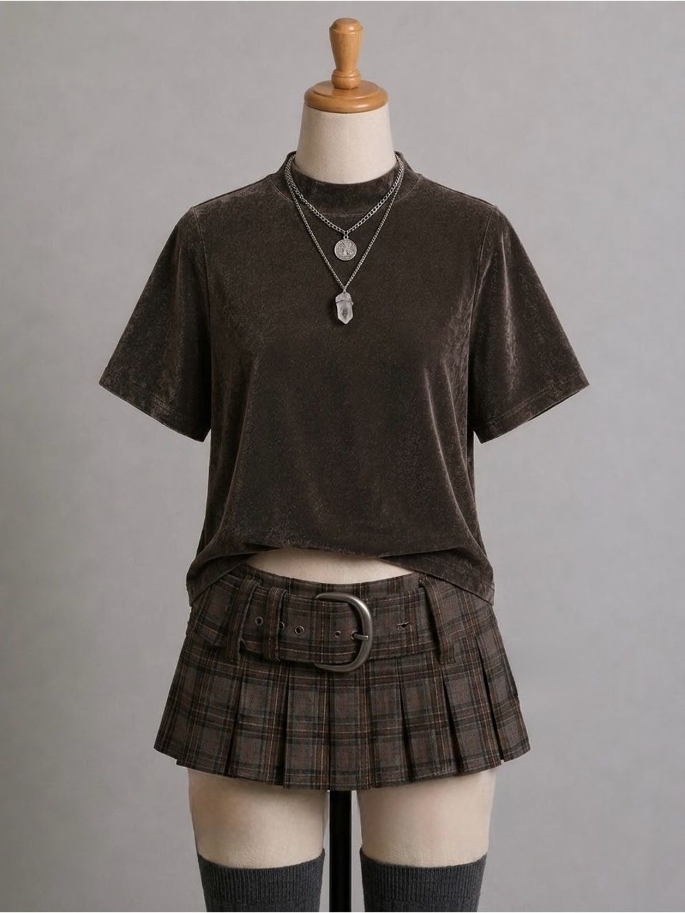 Chic Velvet Brown Short Sleeve Top